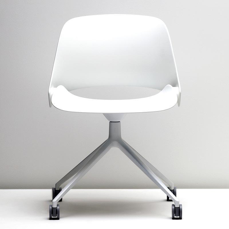 Humanscale Ergonomic Chair Four Legs / White Powder Coat Humanscale TREA Ergonomic Office Chair