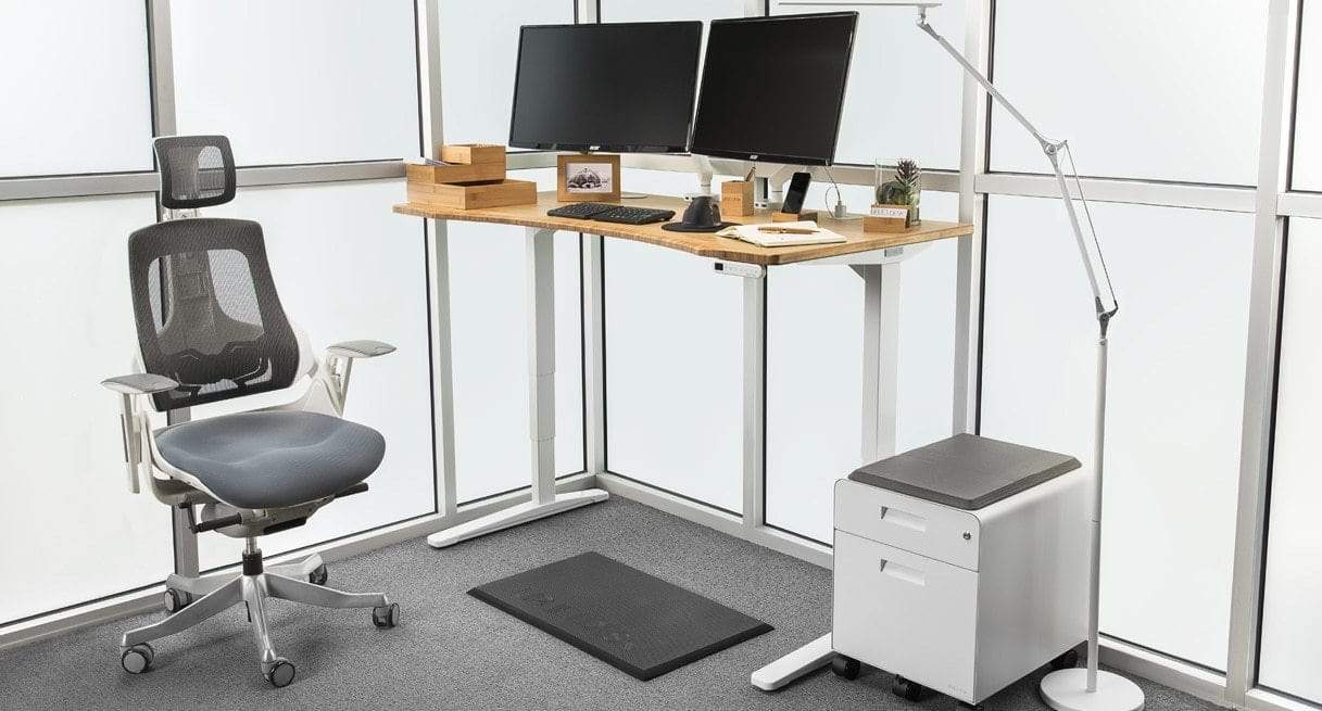 Seven Benefits of Adjustable Standing Desk