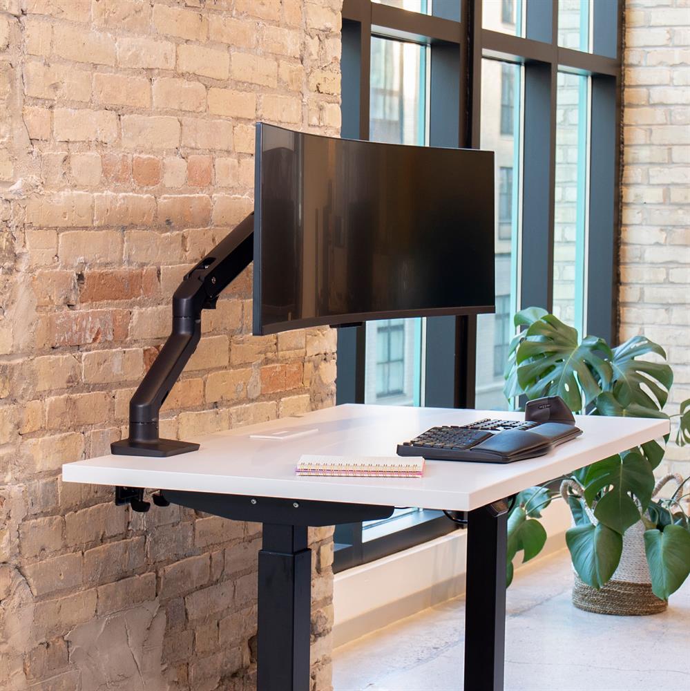 Ergotron HX Desk Monitor Arm