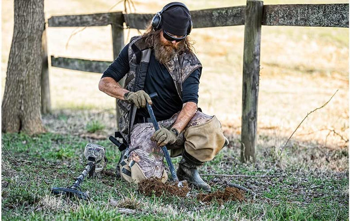 Garrett Jase Robertson Signature Edition A.T. Max Metal Detector